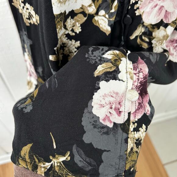 Torrid Top Blouse Whimsigoth Fairy Grunge Office Short Sleeve Women Black Sz 1X - Picture 3 of 8